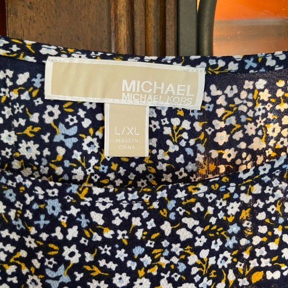 Michael Kors batwing shirt - Picture 2 of 3